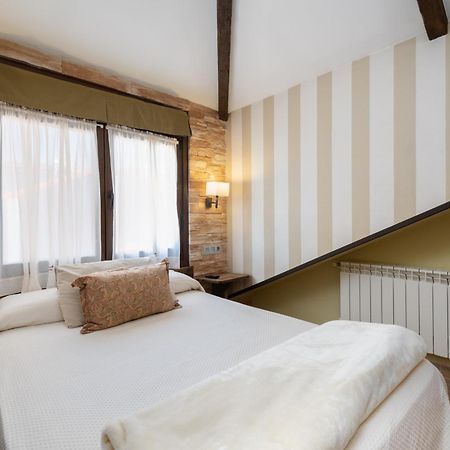 Cimavilla Rooms Gijon Bagian luar foto