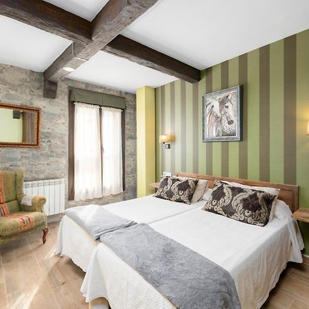 Cimavilla Rooms Gijon Bagian luar foto