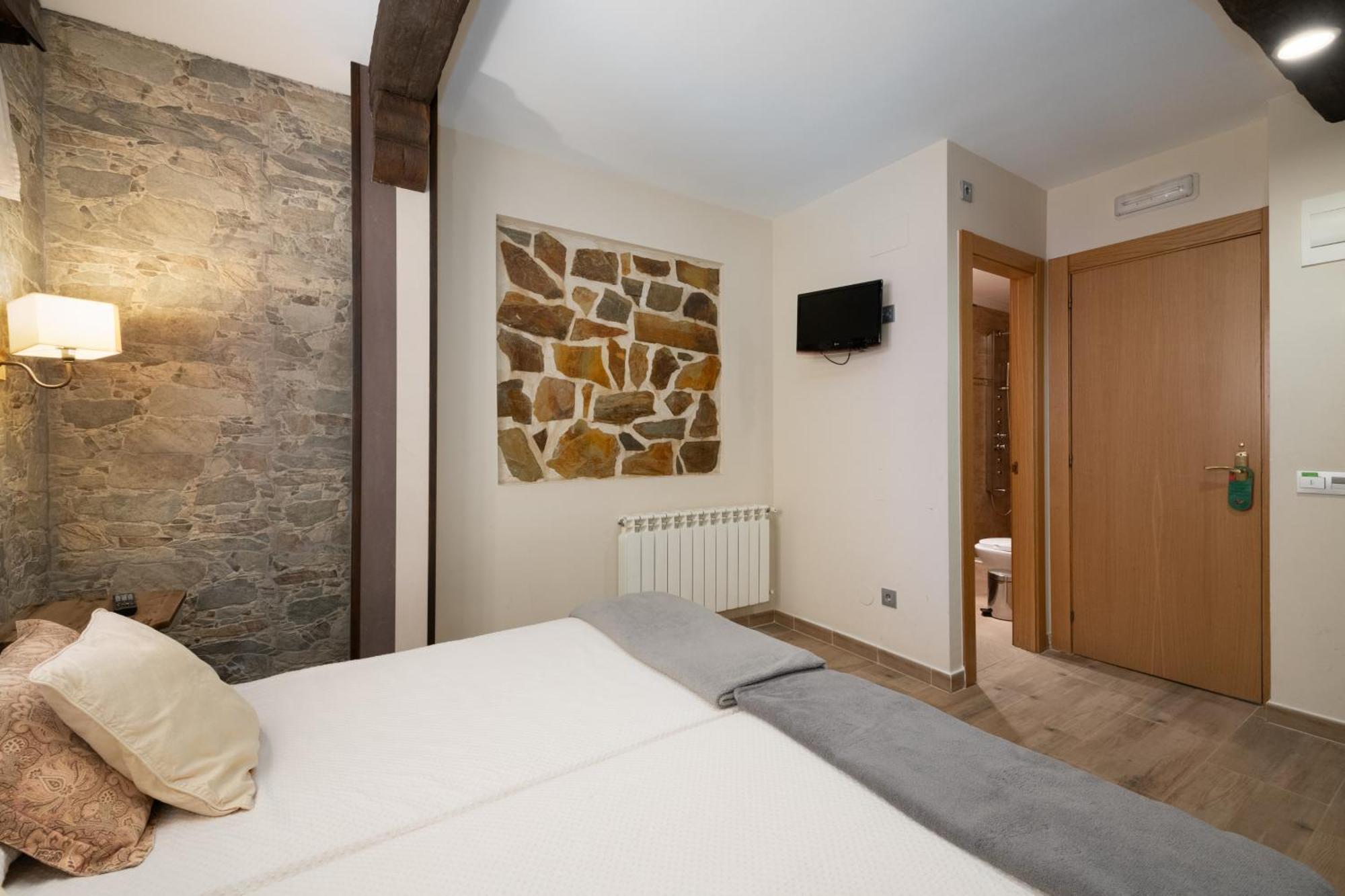 Cimavilla Rooms Gijon Bagian luar foto