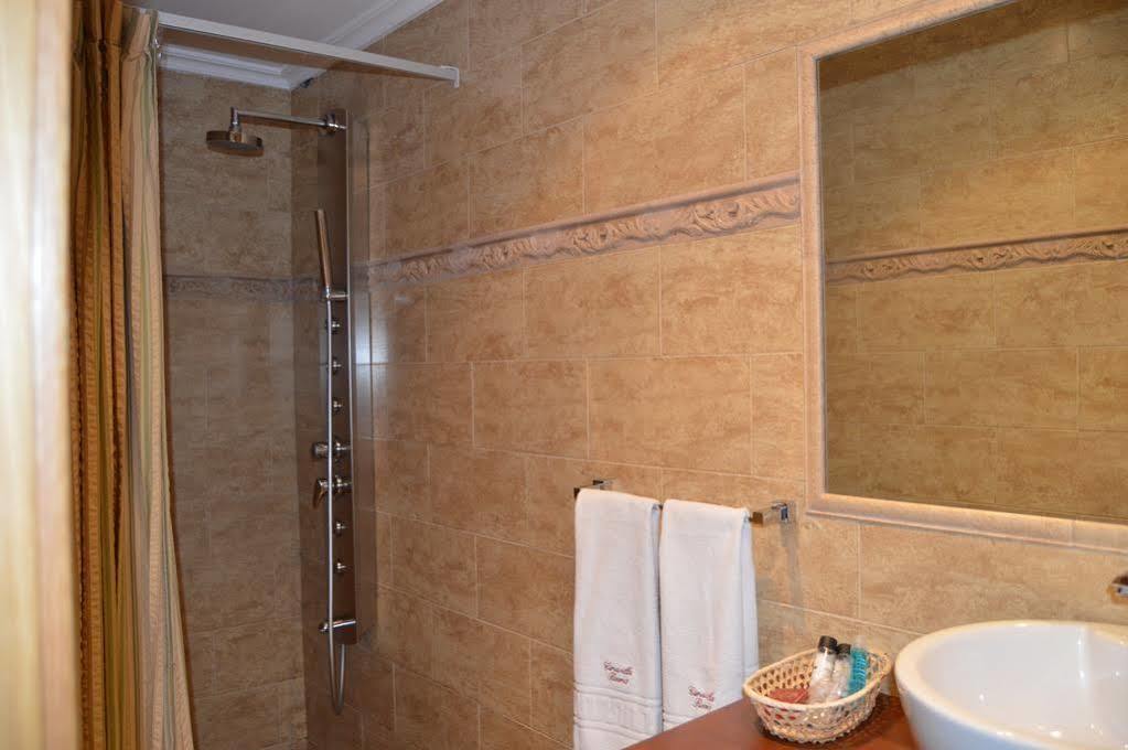 Cimavilla Rooms Gijon Bagian luar foto